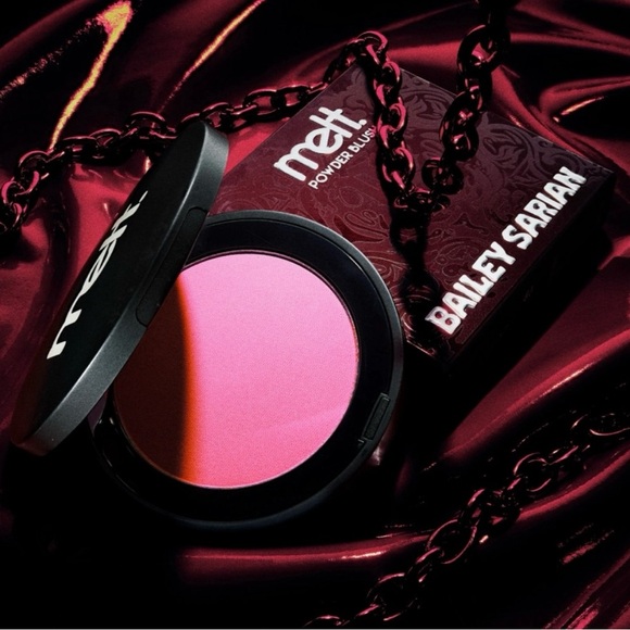 Melt Cosmetics x Bailey Sarian Fatally Yours II collection - Picture 7 of 7